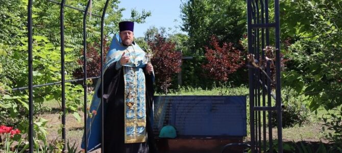 День ветеранов боевых действий в России в Донском храме богоспасаемого града Новошахтинска. День ветеранов боевых действий в России в Донском храме богоспасаемого града Новошахтинска.
